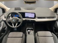 BMW 218 Active Tourer - Vorschau Bild 12