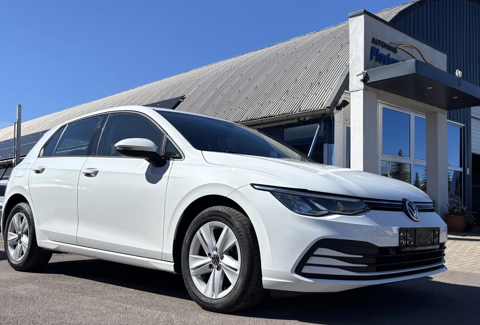 Volkswagen Golf VIII Lim. Life