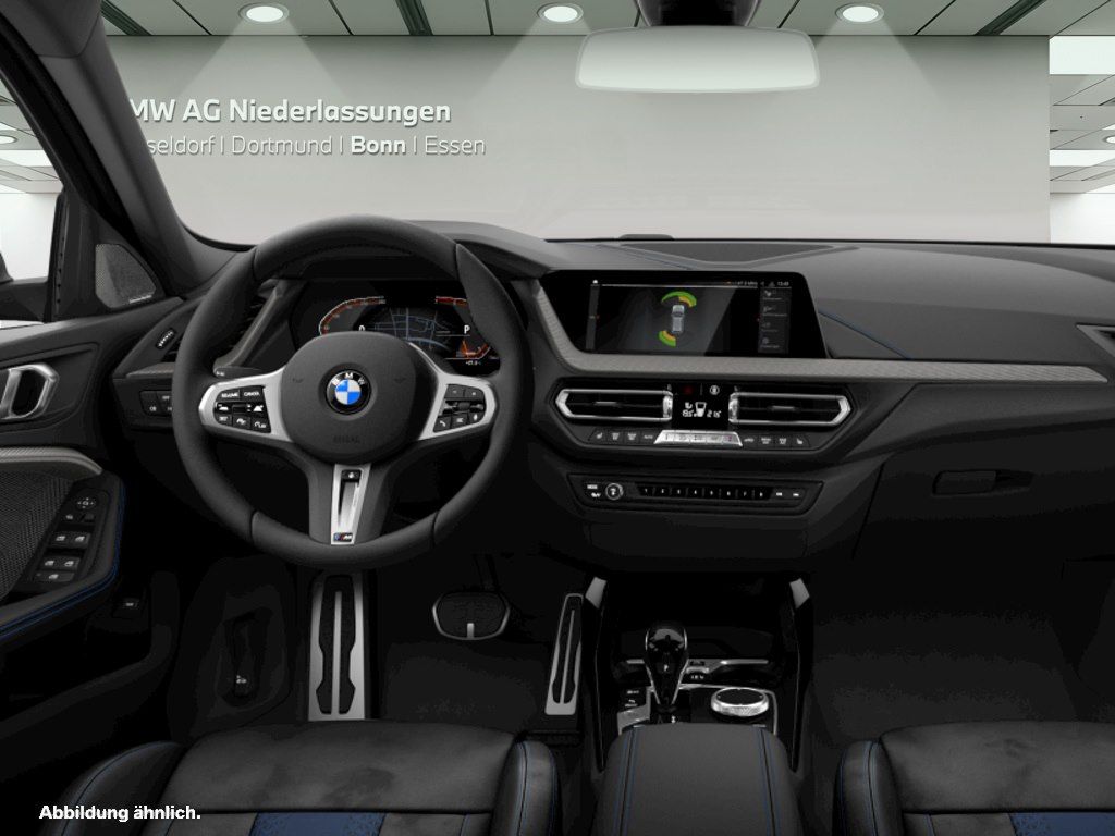 BMW 1 Series 2023