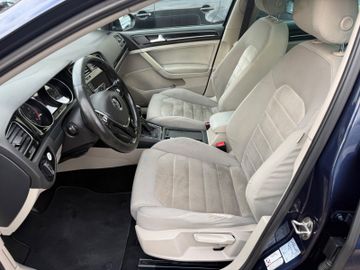 Volkswagen Golf - 9