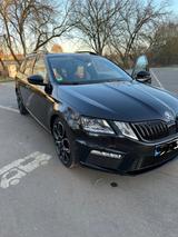 Skoda Octavia 2.0 TSI DSG RS Combi RS