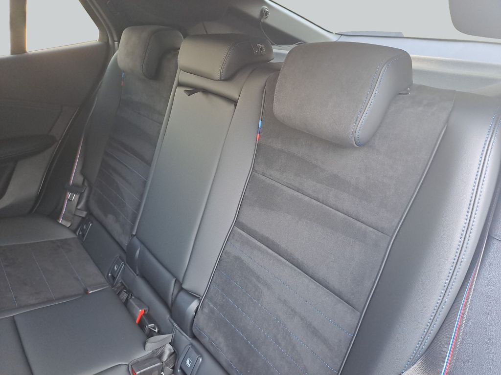 BMW iX2 - Bild 12