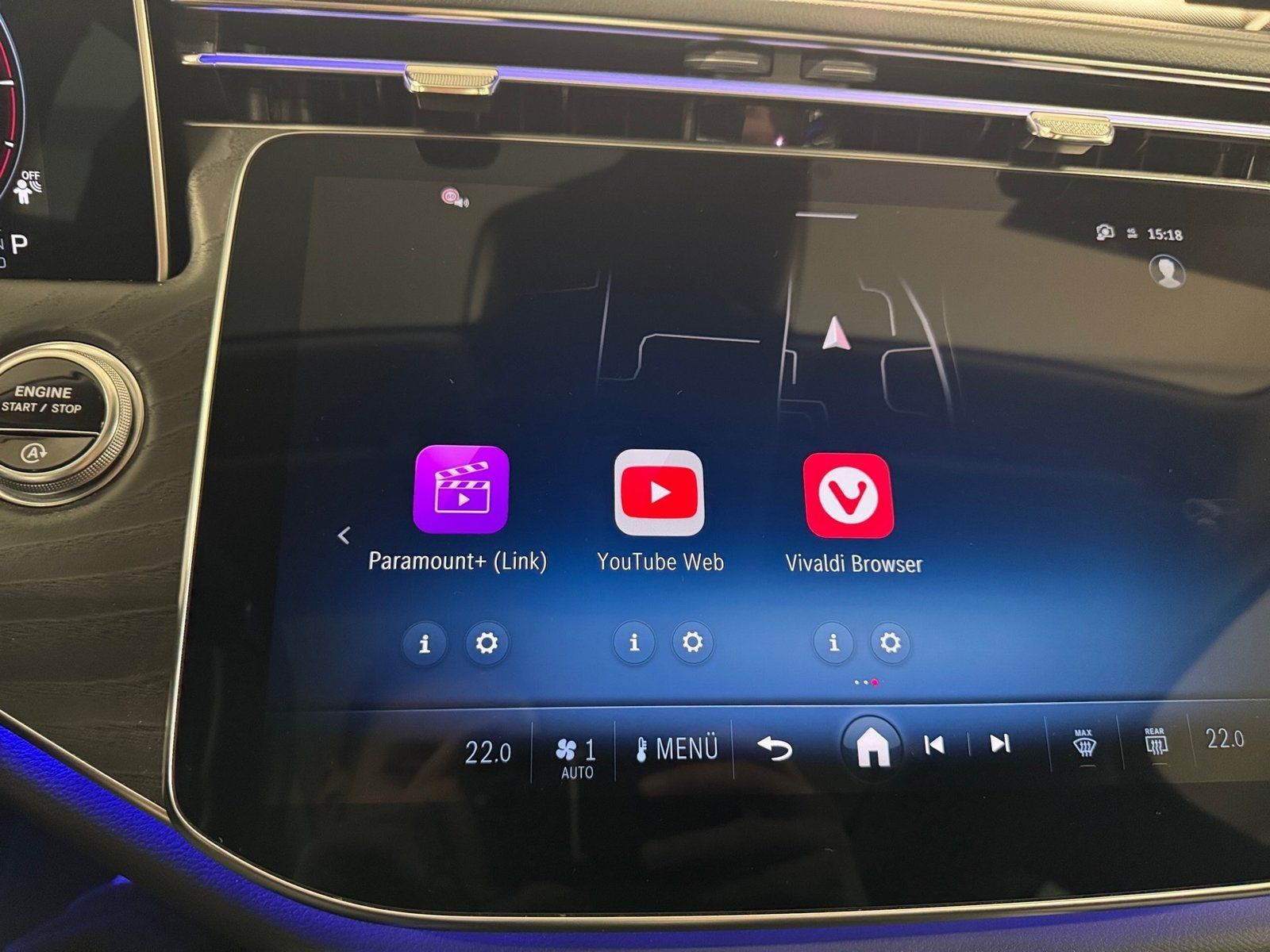 Fahrzeugabbildung Mercedes-Benz E 220 T d AVANTGARDE*Pano*AHK*Distronic*Totwink*