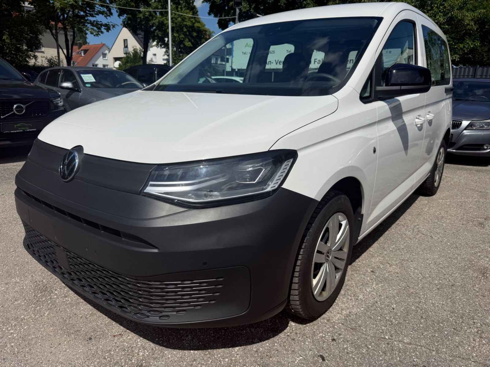 VW Caddy Basis