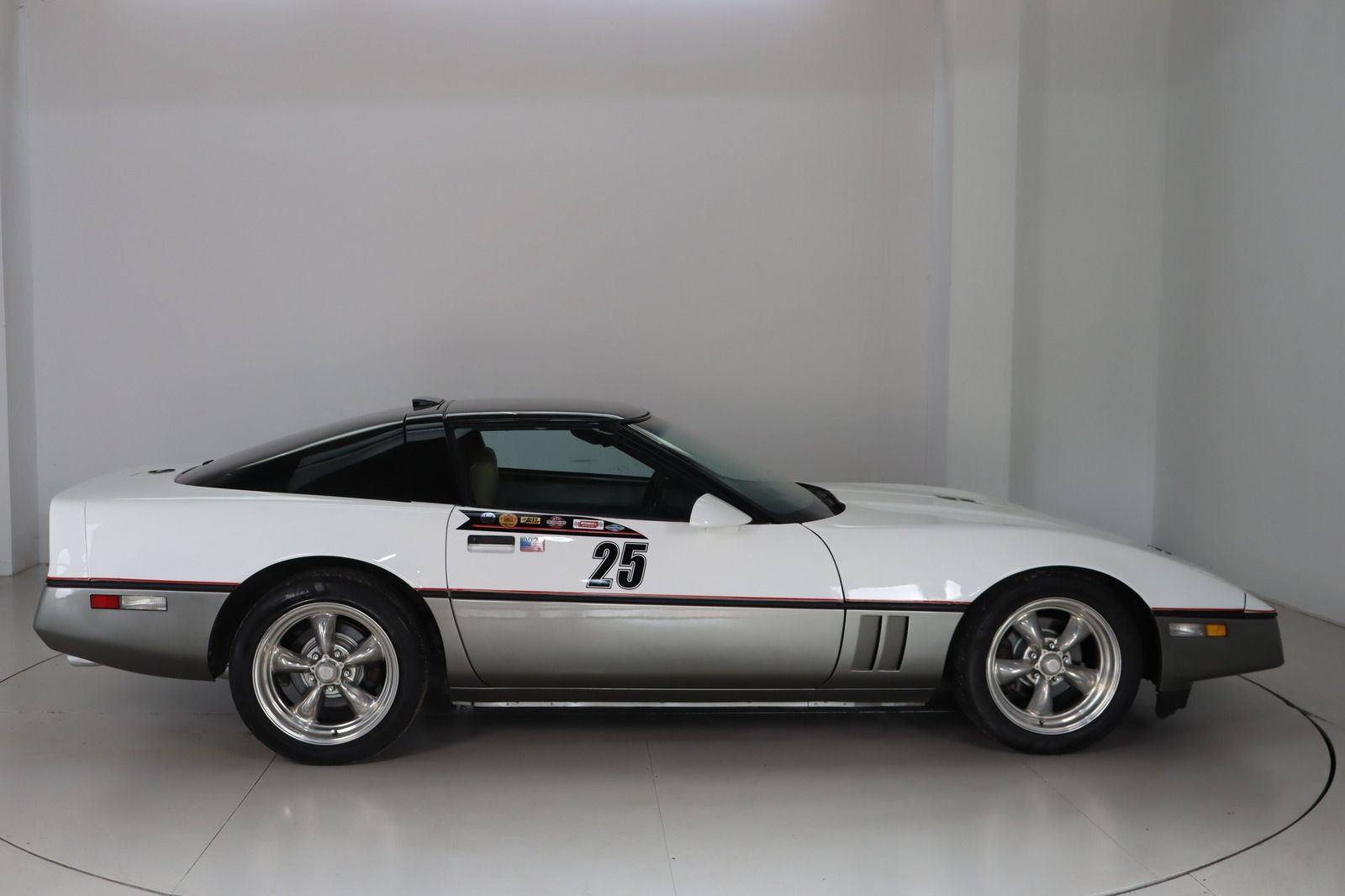 Fahrzeugabbildung Corvette C4 * Leder * el. Fensterheber