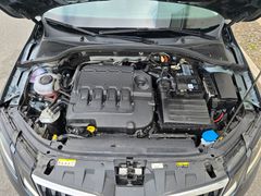 SKODA Octavia Combi Style 2.0TDI 150PS DSG LED ACC