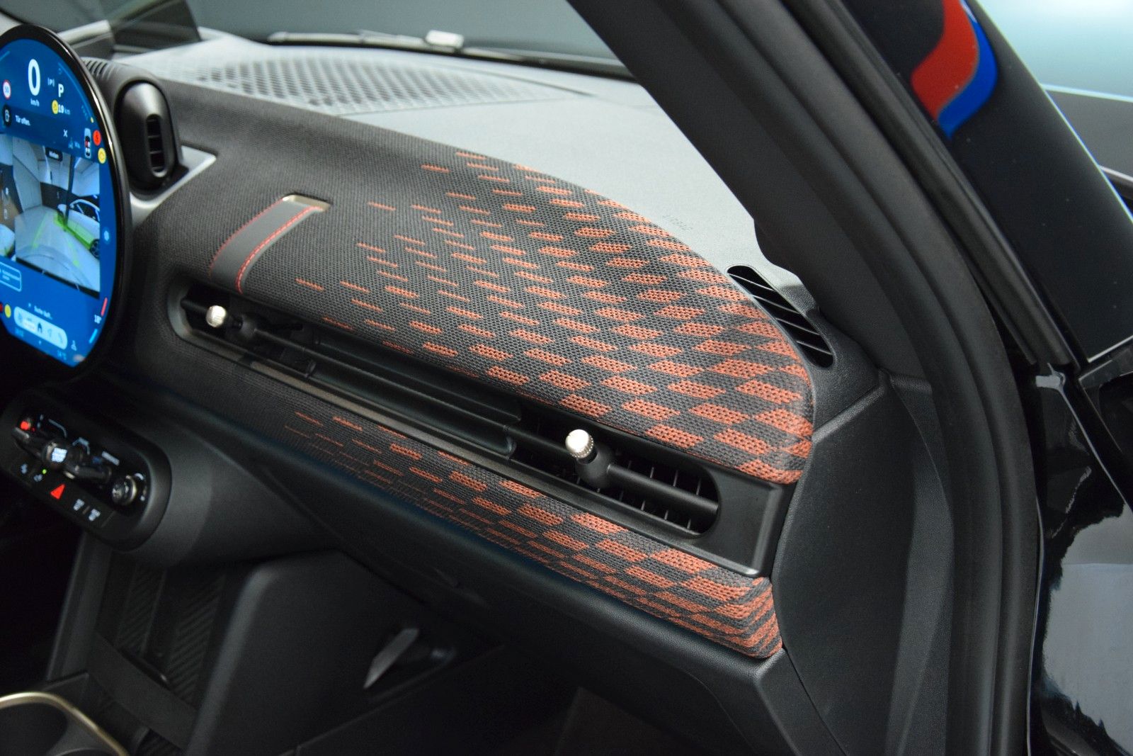 Fahrzeugabbildung MINI John Cooper Works Trim XL Pano H&K HUD Memory