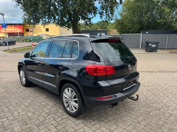 Volkswagen Tiguan - 5