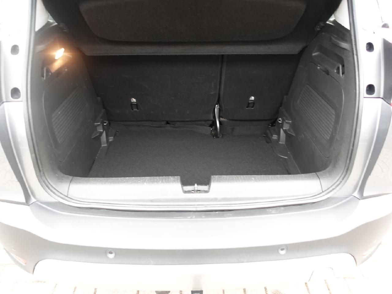 Fahrzeugabbildung Opel Crossland 1,2 Innovation