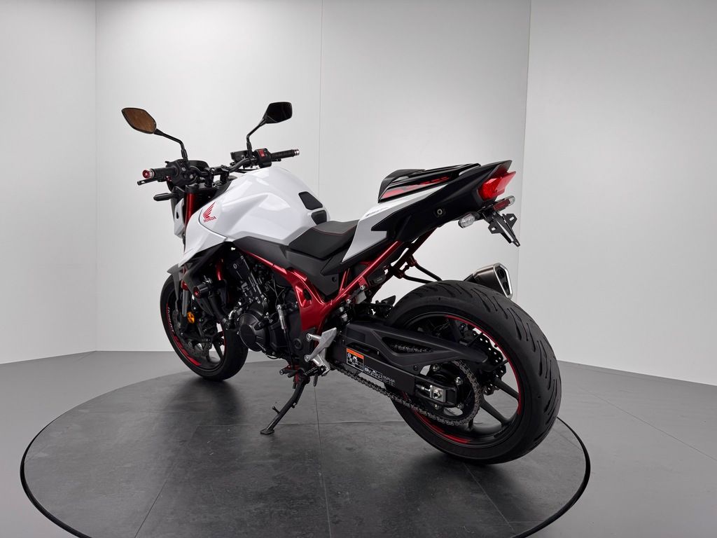 Fahrzeugabbildung Honda CB750 HORNET *NEUWERTIG *SERVICE NEU