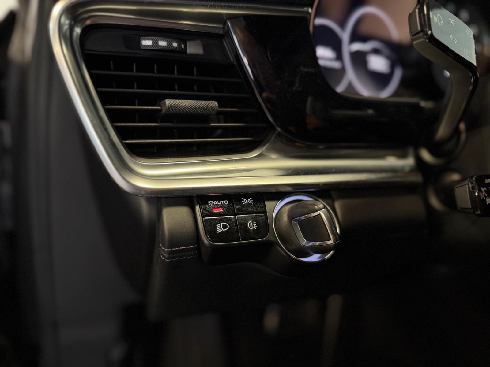 Porsche Panamera 4 E-Hybrid Chrono*Pano*Kamera*Bose*