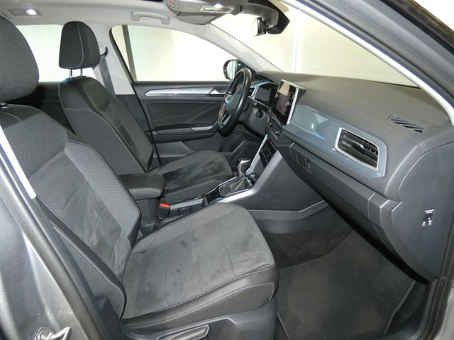 T-Roc Style 1.5 TSI DSG ACC RFK PANO IQLIGHT AHK