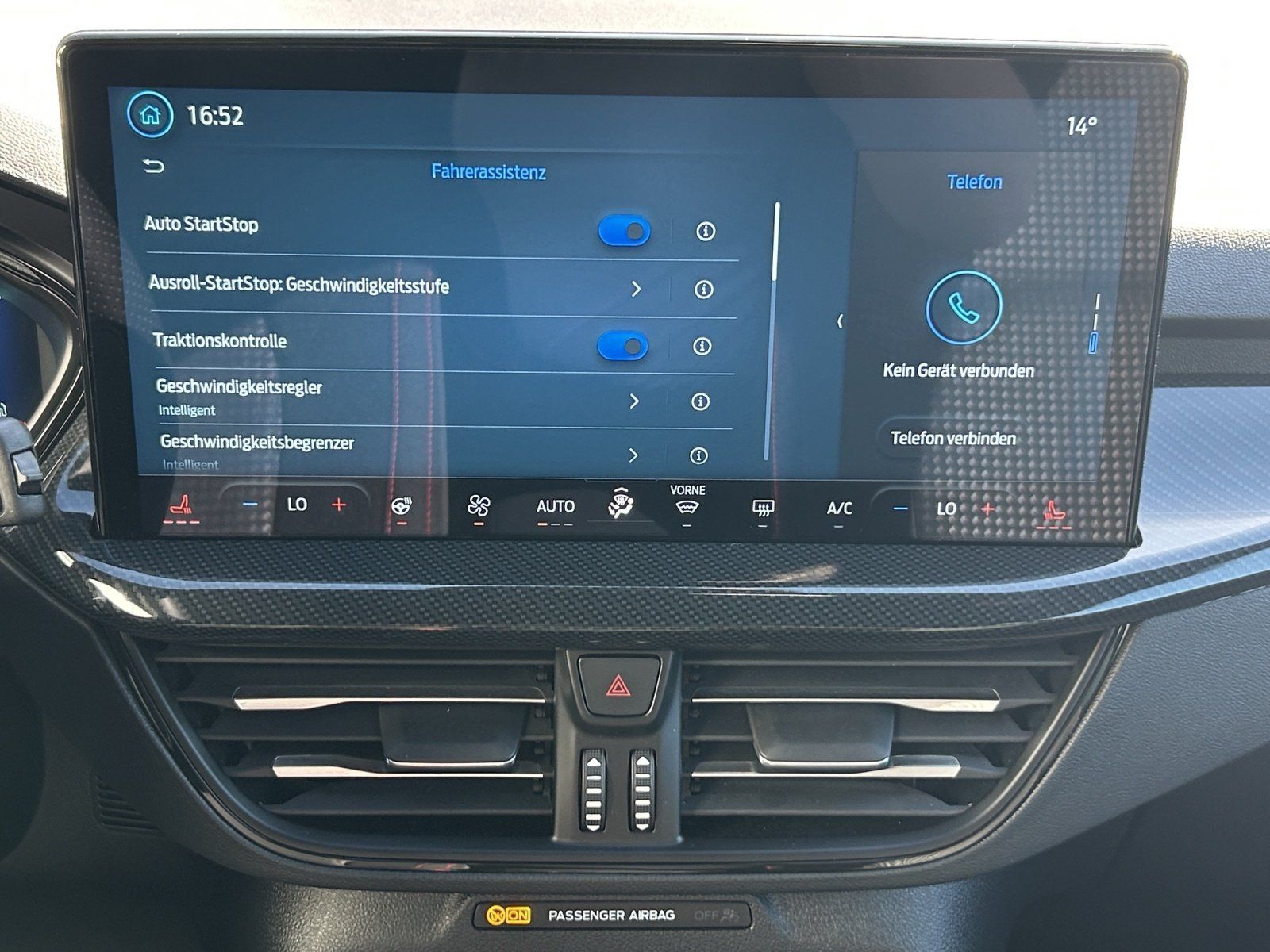 Fahrzeugabbildung Ford Focus Turnier ST-Line X LED/ACC/KAMERA/NAVI/HUD/