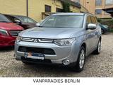 Mitsubishi Outlander ClearTec Allrad/7Sitze/Aut/Voll/1Hand/ - Mitsubishi Gebrauchtwagen in Berlin