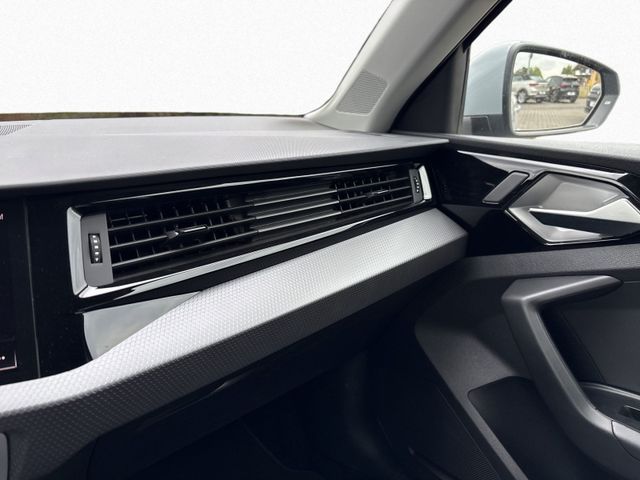 A1 Sportback 40 TFSI S LINE LED+NAVI+SMARTPHONE