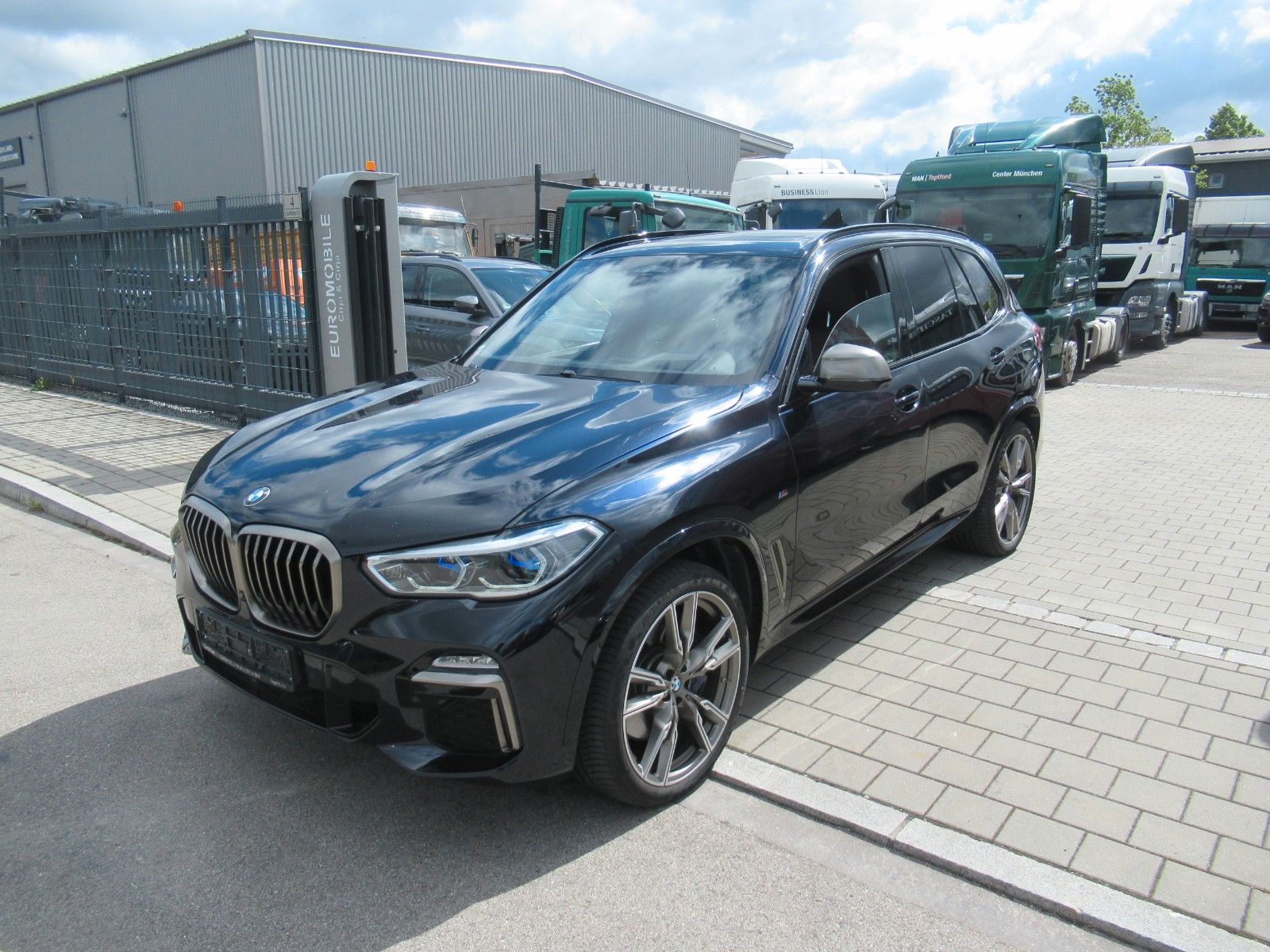 BMW X5 M50 d LASER STANDHEIZUNG PANO LUFT SOFT CLOSE