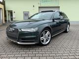 Audi A6 Allroad  3.0 TDI Klima Pano Matrix-LED AHK - mit Diesel-Antrieb: Grün, Kombi