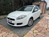 Fiat Bravo 1.6 MJT 105 CV DPF Easy - weiße Fiat Bravo