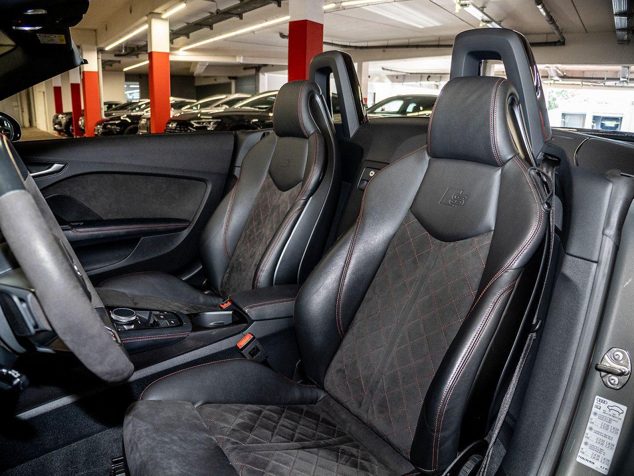 Audi TT Roadster 40 TFSI S line Kamera Keyless 19''