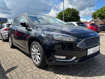 Ford Focus Turnier 1.5 Titanium NaviWinterpaket