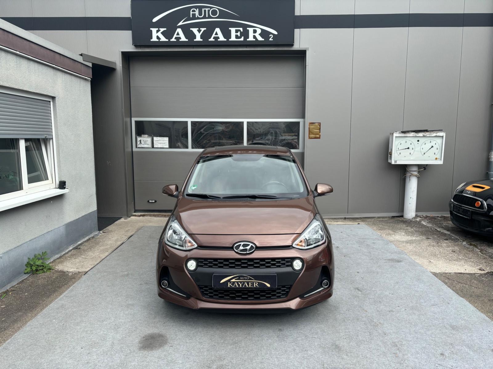 Hyundai i10 KLIMAAUTOMATIK-SITZHEIZUNG-SCHIEBEDACH-PDC