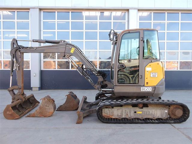 Volvo ECR50D