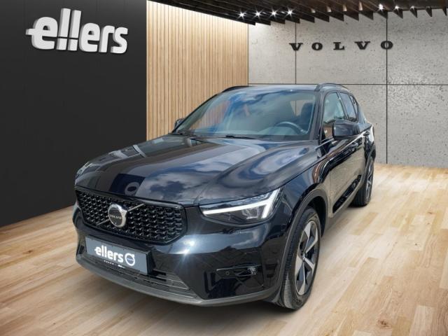 Volvo XC40 B3 Plus Dark Leder Pixel LED Abstandstempom