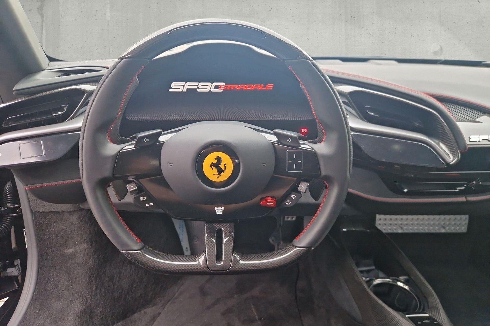 Fahrzeugabbildung Ferrari SF90 Stradale*Voll Carbon*Lift*Racingsitz*JBL*