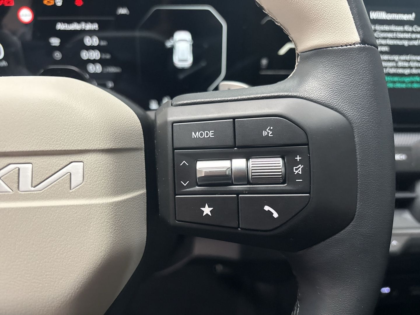 Kia K4 - Bild 17