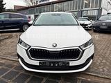 Skoda Octavia Combi 2.0 TDI Ambition*1.HD*PDC*LED*TEMP - Skoda Octavia: Ambition