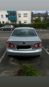 Volkswagen Jetta Sportline Automatik - Volkswagen Jetta: Sport