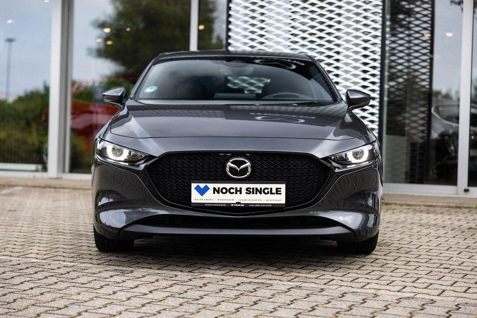 Fahrzeugabbildung Mazda 3 X 2.0i 186PS A/T AWD EXCLUSIVE COMB DASO DESI