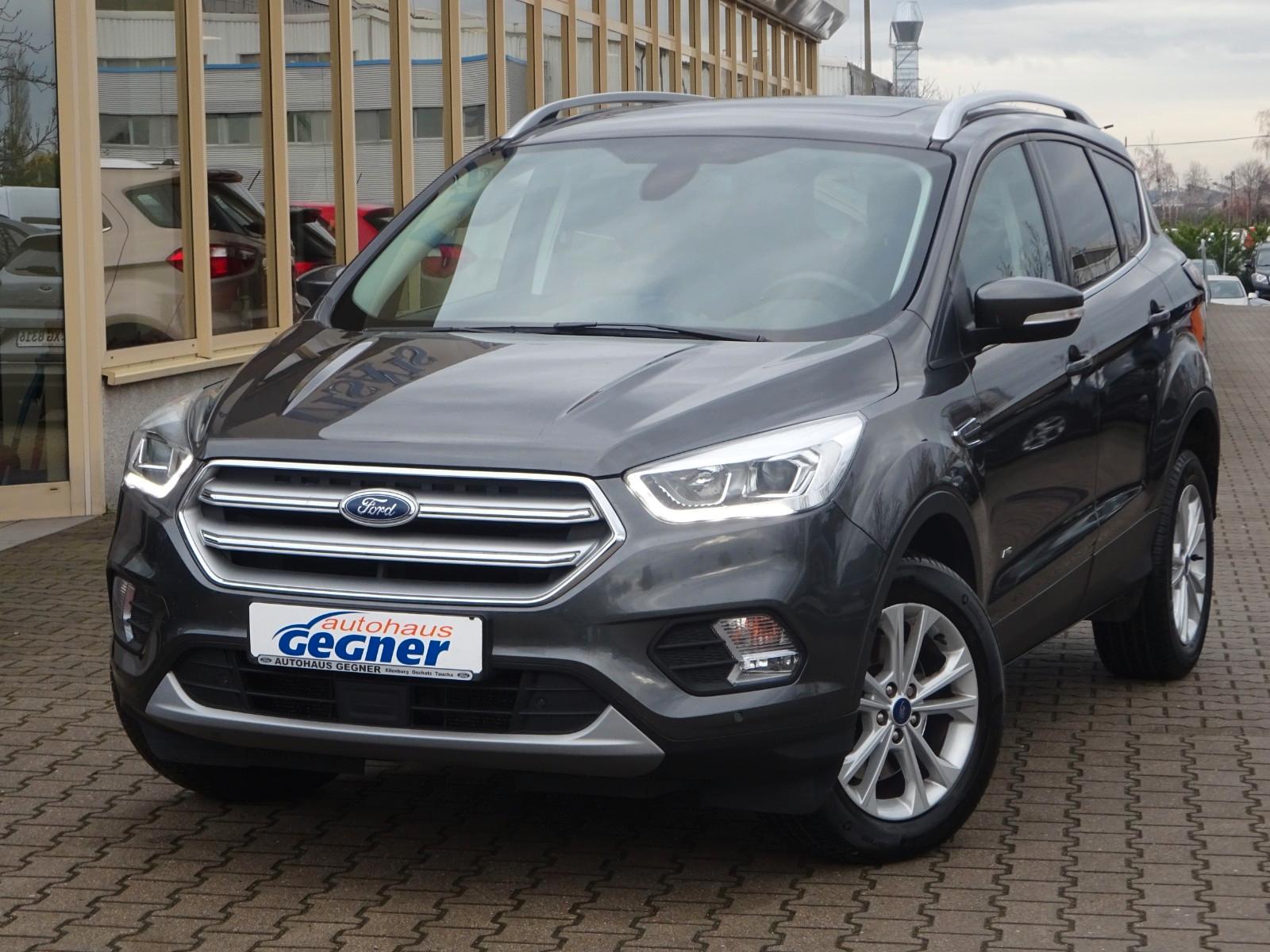 Ford Kuga 182PS Autm. Titanium 4x4 Pano ParkAssist