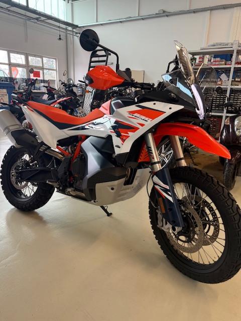 KTM 890 Adventure R