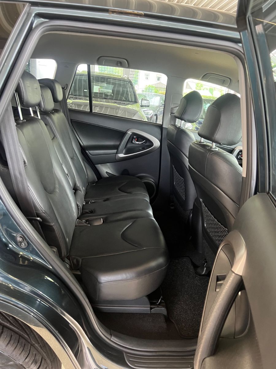 Fahrzeugabbildung Toyota RAV 4 RAV4 Executive 4X4 *VOLLAUSSTATTUNG*