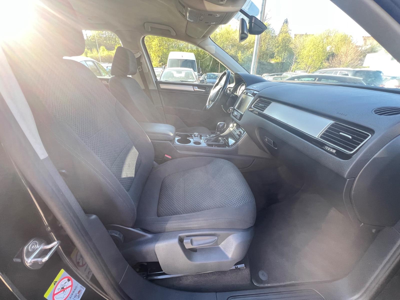 Volkswagen Touareg V6 TDI 245ch - 1 ère main - Carnet entretien - Attelage - Navi - Clim