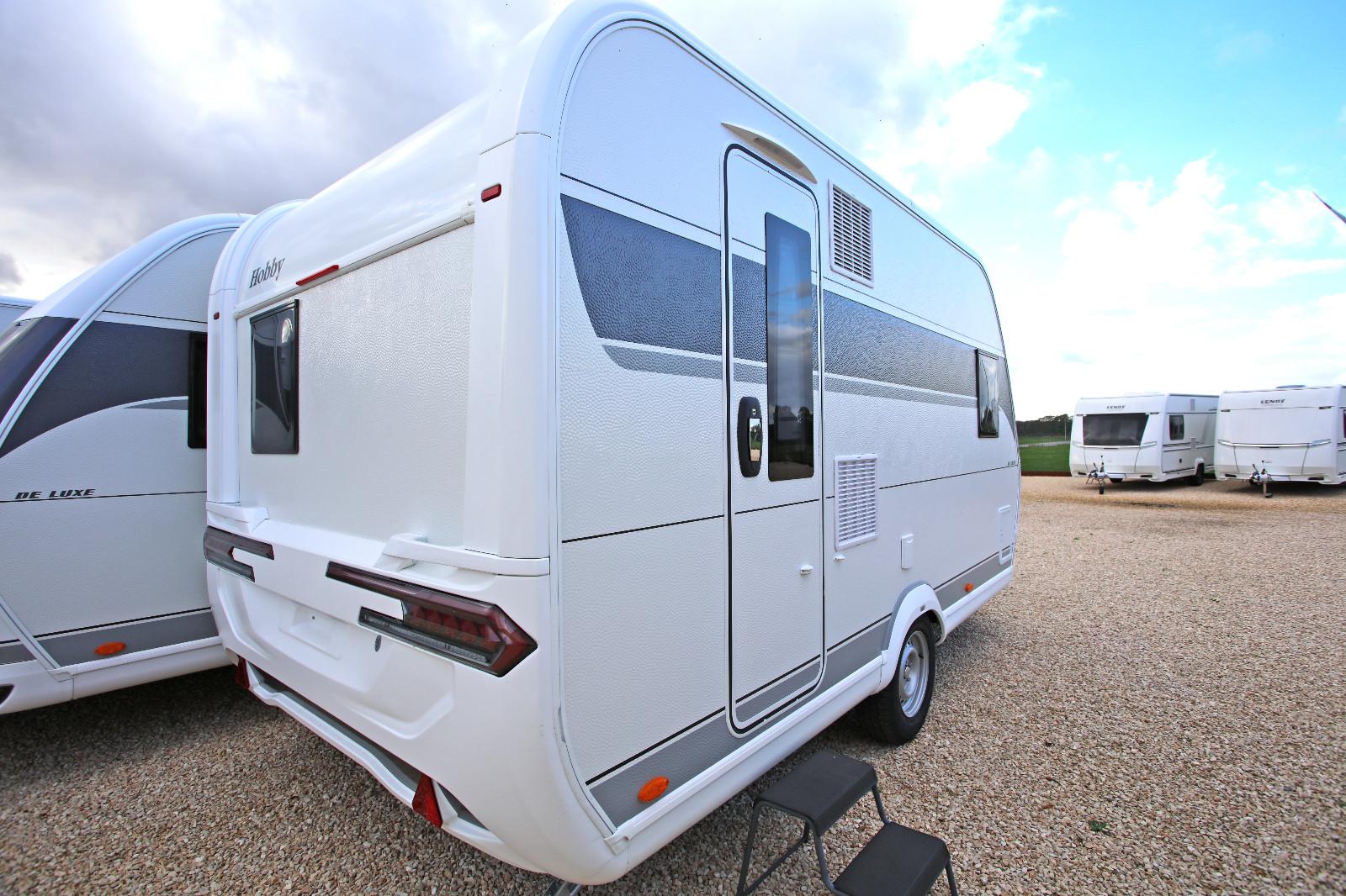 Hobby De Luxe 400 SFe/Modell 2026/169,- Euro monatlich