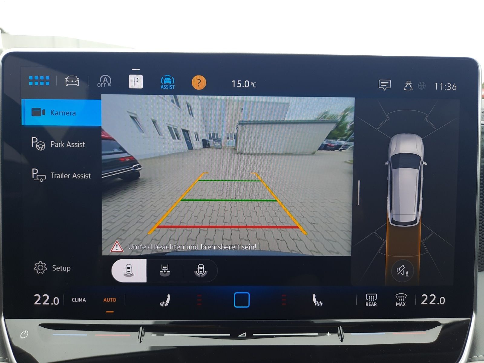 Fahrzeugabbildung Volkswagen Passat Variant eTSI Business DSG LED AHK Navi AI