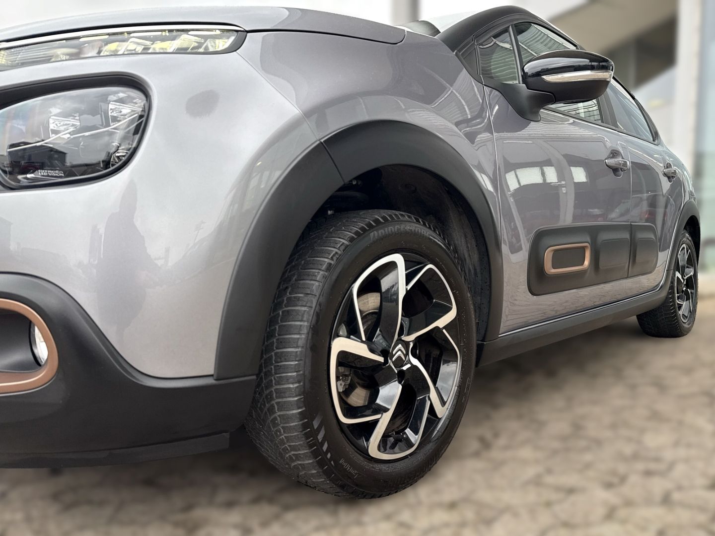 Fahrzeugabbildung Citroën C3 C-Series PureTech 82 1.2 LED Apple CarPlay An