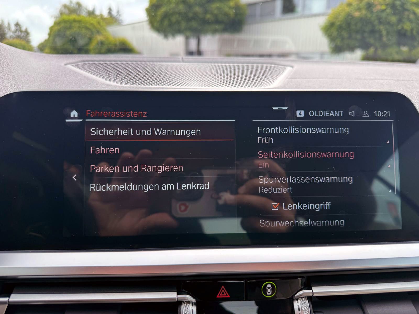 Fahrzeugabbildung BMW M440i xDrive Cabrio 360° PDC ACC LASER HUD H&K