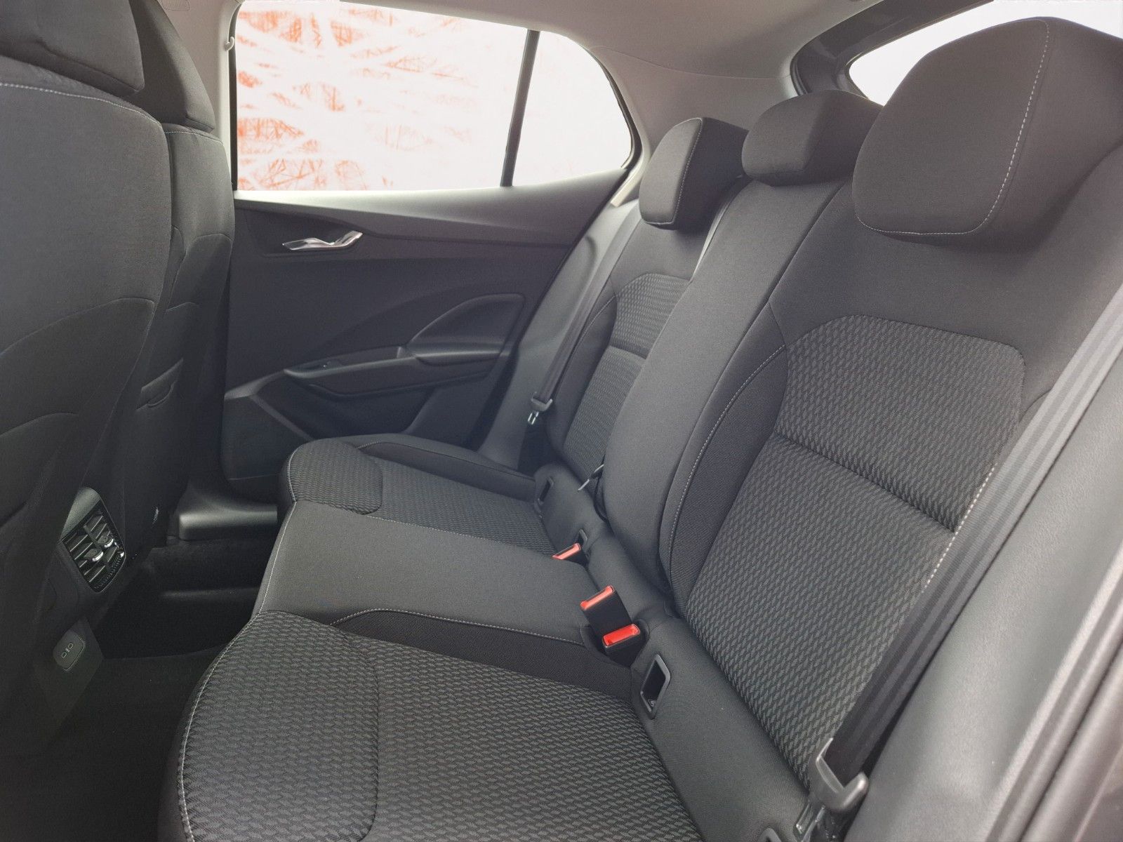 Fahrzeugabbildung SKODA Fabia Selection ! LED ! beh. Lenkrad !