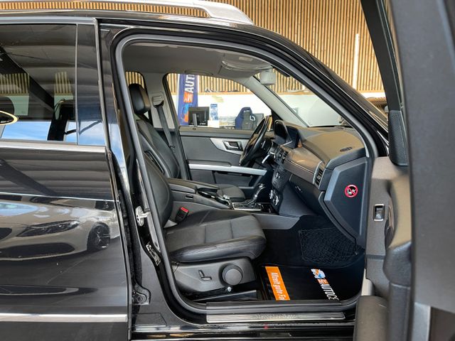 MYAUTOCENTER – Gebraucht- und Jahreswagen mit Werkstattservice in Pfaffenhofen Mercedes-Benz GLK 350 CDI 4Matic *NAVI*BI-XENON*SZHZ*PDC*TEMPO
