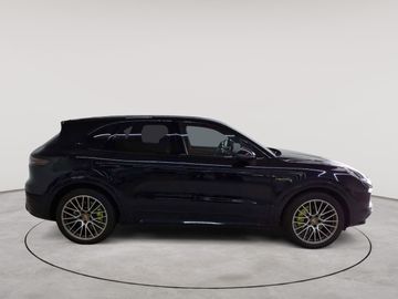 Porsche Cayenne - 3