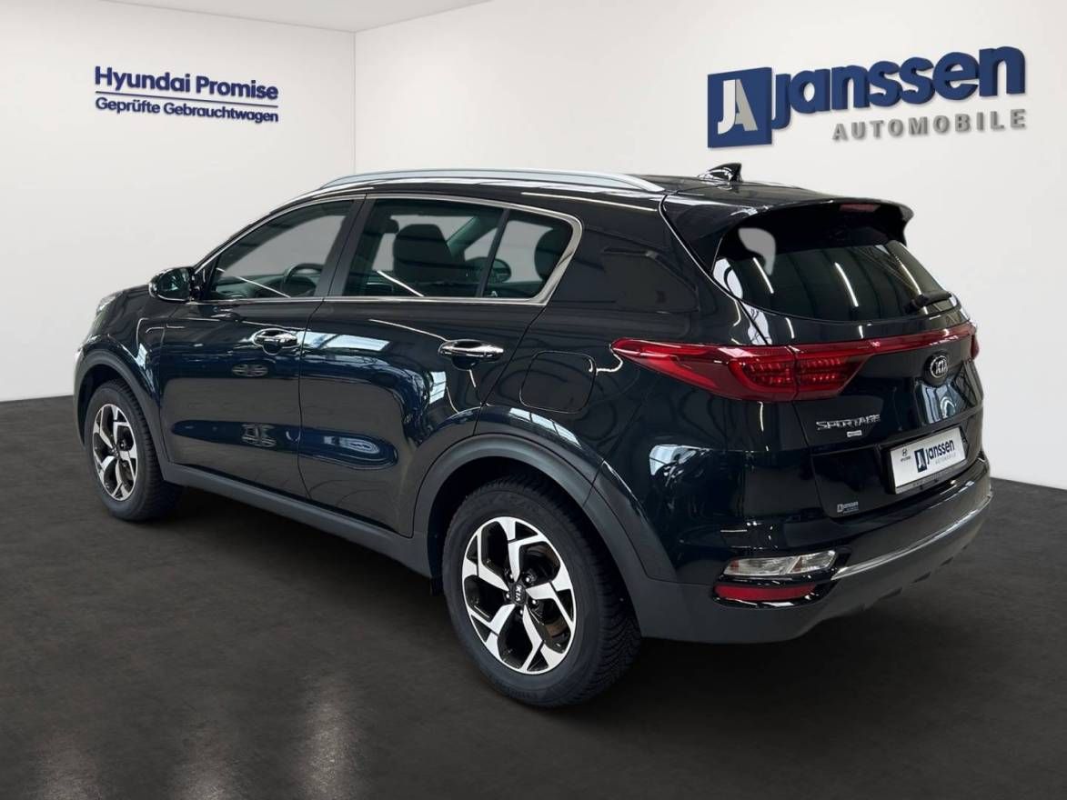 Fahrzeugabbildung Kia Sportage 1.6 GDI 2WD Dream-Team Edition