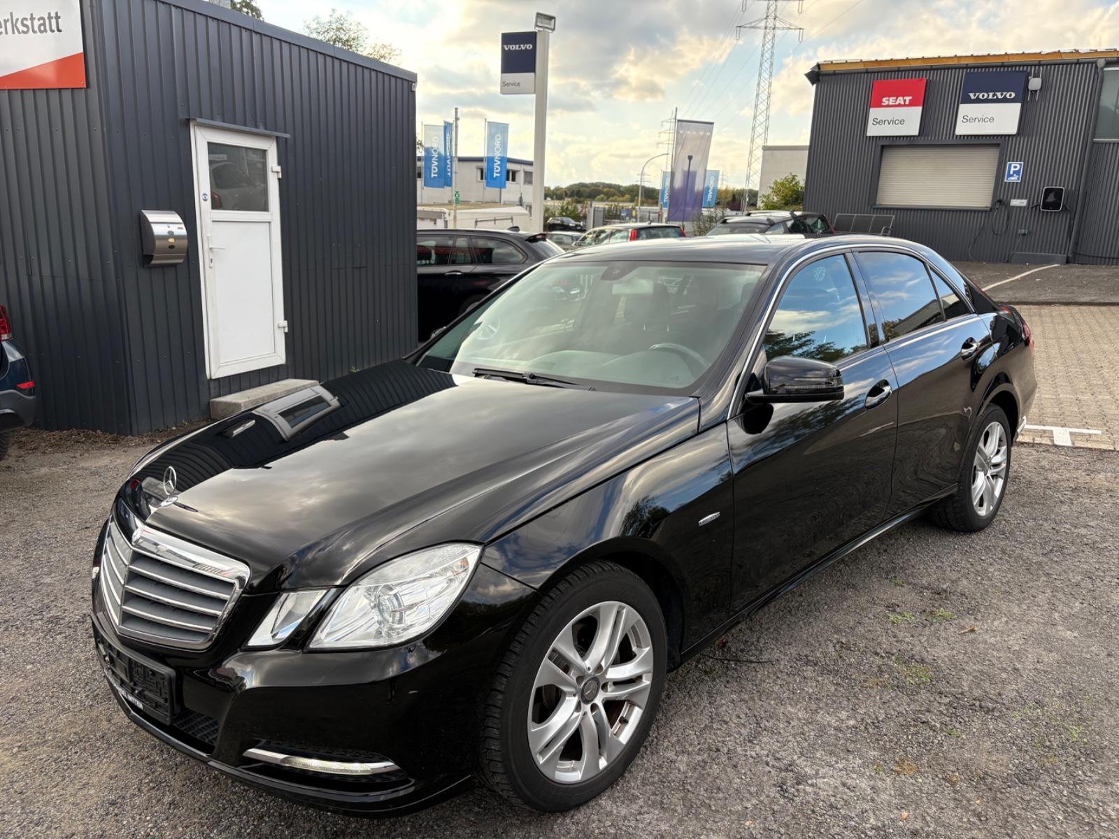Mercedes-Benz E 200