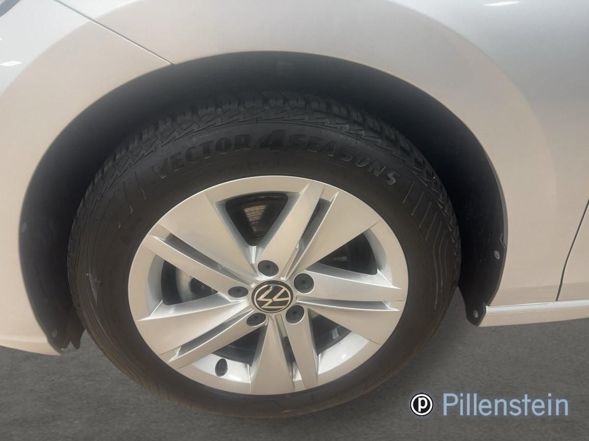 Volkswagen Golf - Bild 6