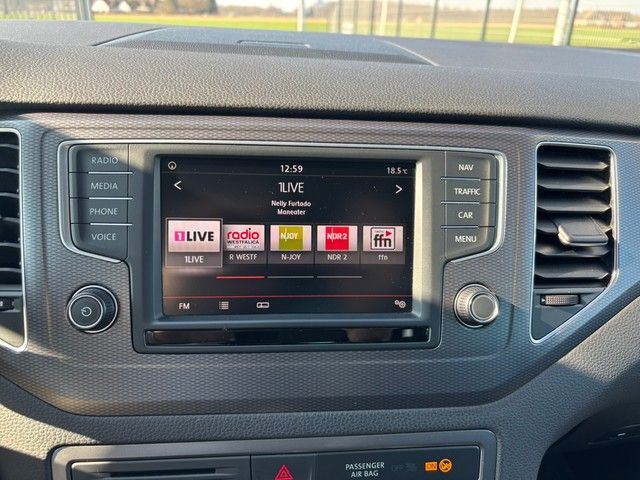 Golf Sportsvan Lounge AHK ALLWETTER XENON