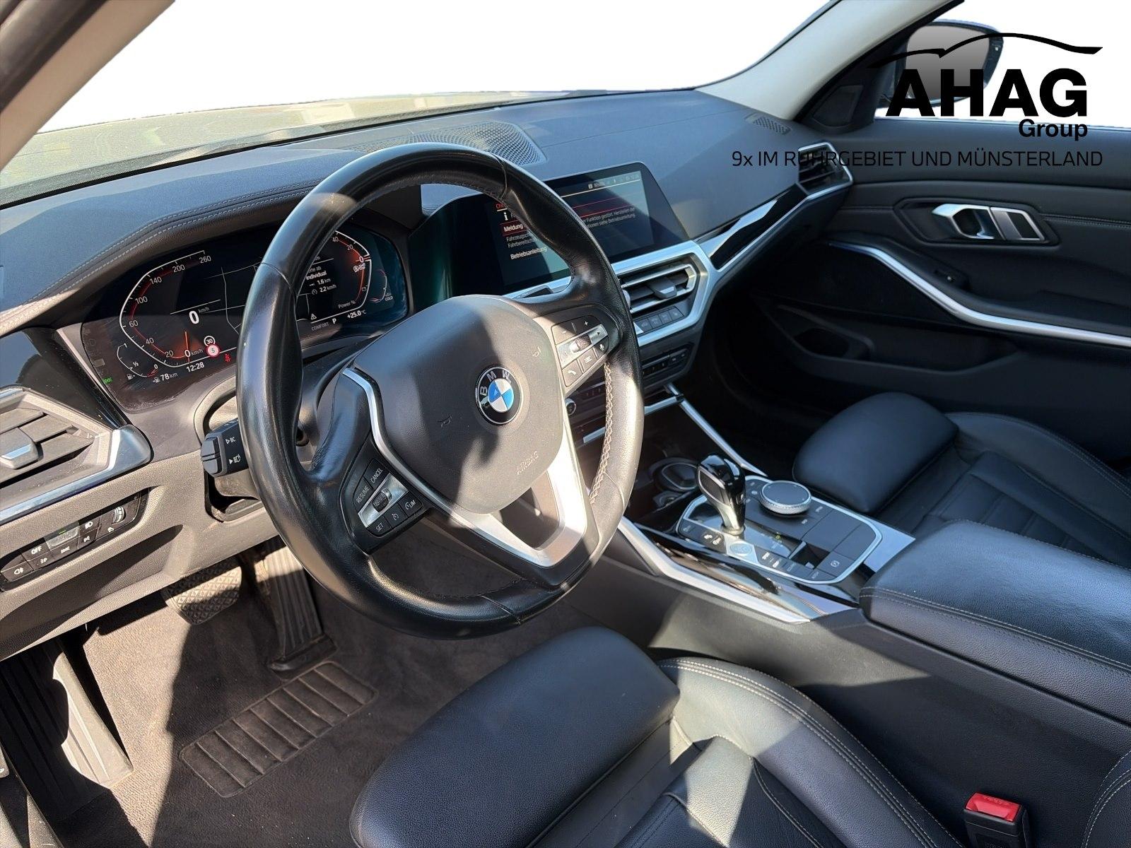 BMW 330i xDrive Limousine Luxury Line