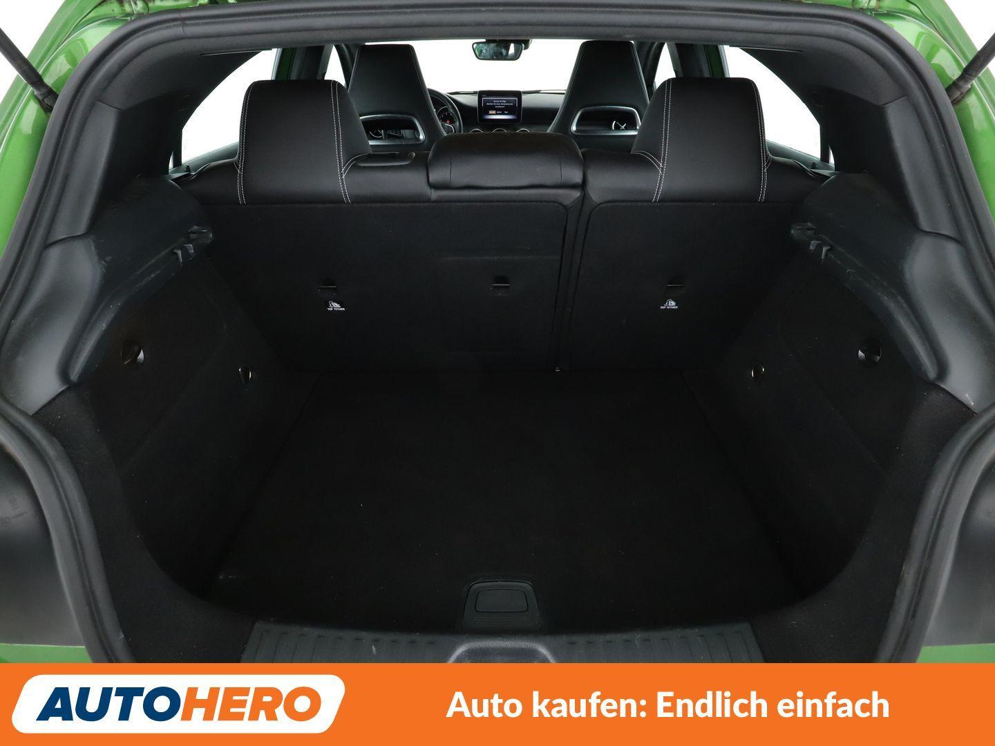 Mercedes-Benz A 180 BlueEfficiency Urban Aut.*LED*TEMPO*PDC*