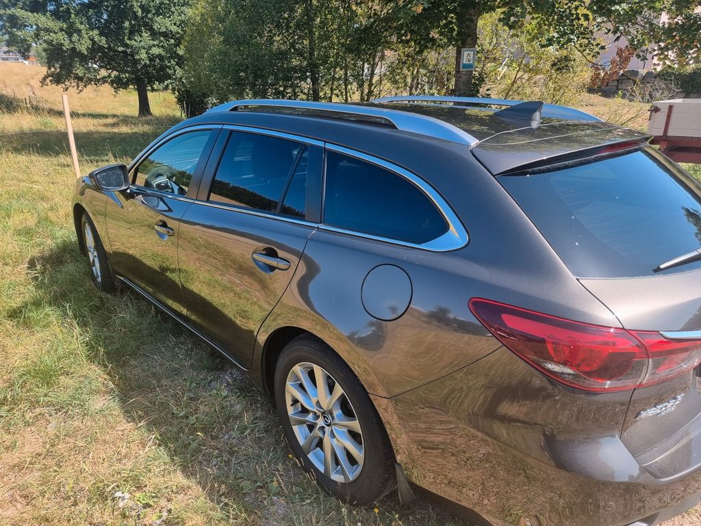Image of Mazda 6
